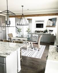 Black And White Farmhouse Rug 4 027 Likes 118 Comments Holly Our Faux Farmhouse Ourfauxfarmhouse On I Farm House Living Room Modern Farmhouse Dining Room Farmhouse Dining Room Table