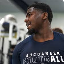 X에서 Jonathan Eason 님 : "Proud of you @AndrewThreatt! Can't wait to see what  you do this season!"