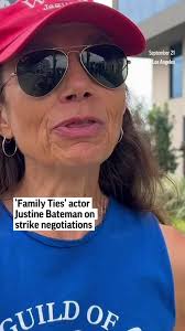 Justine Bateman 4b Movement