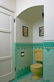Utilisation des mosaïques dans la salle de bain toutes les infos et devis pour travaux salle de bain en ligne. Peinture Carrelage Salle De Bain Idees De Motifs Et Couleurs