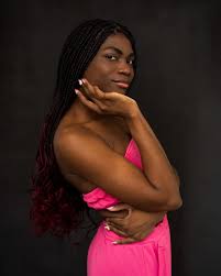 What a kind and beautiful soul! // // Model: @ve_ava Camera: Sony a7R II +  Samyang 45mm f/1.8 Creative Director: @billieharper_ // #nofilter  #noretouching #lianaportraits #studioportrait #daytonphotographers  #daytonphotographer #columbusmodels ...