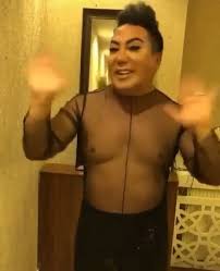 Murat ovuc indir, murat ovuc videoları 3gp, mp4, flv mp3 gibi indirebilir ve indirmeden izleye ve dinleye bilirsiniz. Murat Ovuc Un Giydigi Ilginc Elbise Uludag Sozluk Galeri