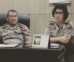 Yatim merupakan bahasa arab yang berasal dari kata fi'il. Polda Sumut Apresiasi Acara Group W A Tbh Mata Lensa