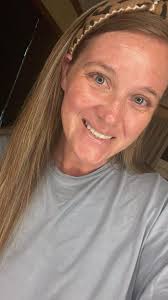 I know I did my skin care routine to the best of my ability when I look  like a glazed donut before bed. 💆🏼‍♀️