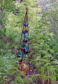 Coffee For Roses Garden Totems And Supports Garden Obelisk Glass Garden Art Garden Totems
