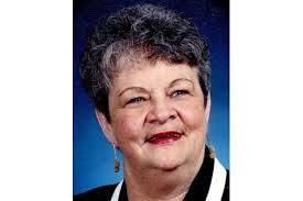 Barbara Showalter's Instagram, Twitter & Facebook