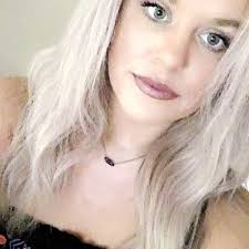 Nicole Hyatt (@nicole_hyatt)