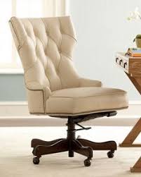 The Dominica Office Chair Is Handcrafted In 100 Genuine Leather The Cream Colour Is Perfect For A Ladies Office A Leather Office Chair Office Chair Furniture