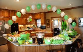 Dress the food table up with a green vinyl tablecloth. Golf Party Decoration Ideas Ksa G Com
