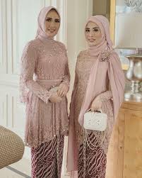 Gamis pesta brokat model mermaid baju gamis terbaru maxi embun. Model Baju Brokat Terbaru 2020 Desain Modern Dan Mewah 55 Model Baju Gamis Pesta Trendy Terbaru 2020 Muda Co Id