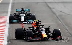 Enter the world of formula 1. Perez Couldn T Breathe During Hamilton Duel In Exhausting F1 Race Dailygp
