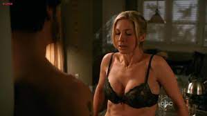 Elizabeth mitchell tits