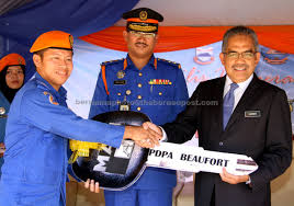 Portal rasmi angkatan pertahanan awam malaysia | the official web portal for malaysia civil defence force. Apm Sabah Terima Lima Lori Bot Bernilai Rm4 Juta Utusan Borneo Online