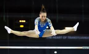 Sportiva este calificată la jocurile olimpice de la tokyo din acest an. Jo GimnasticÄƒ Larisa Iordache NotatÄƒ Cu 14 133 La BarnÄƒ Sportiva S A Accidentat La Aterizare Stiri Pe Surse Cele Mai Noi Stiri