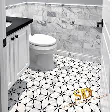 Black and white mosaic tiles are number one among all, they are classic and suit almost any bathroom décor. China Flora Flower Pattern Waterjet White And Black Marble Mosaic Tile For Bathroom Floor In New Home Villa China Marble Mosaic Tile Bathroom Marble Mosaic Bathroom Floor