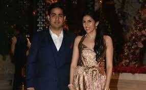 These were the details about shloka mehta and akash ambani. Akash Ambani Shloka Mehta S Engagement Party Details Pix Inside