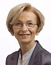 Ringrazio il commissario signora bonino, il direttore generale reichenbach e il direttore generale aggiunto heine della dg vi per il contributo costruttivo. 6th Parliamentary Term Emma Bonino Meps European Parliament