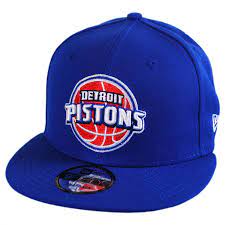 Looks less like a hat for a basketball team, more like a save the pelicans group. New Era Detroit Pistons Nba On Court Snapback Baseball Cap Nba Basketball Caps