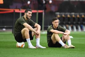 The latest ones are on feb 01, 2021 5 new arsenal knife codes 2019 results have been found in the. Arsenal Fans Hail Sead Kolasinac As A Hero For His Reaction To Mesut Ozil Carjacking Attack Football London