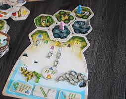 Twee teams met ieder zes kampleden landen op een onbewoond. Expeditie Robinson Bordspel Mijn Mening Over Dit Spelletje Lisanne Leeft