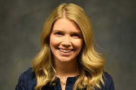 Cara Echols's Instagram, Twitter & Facebook