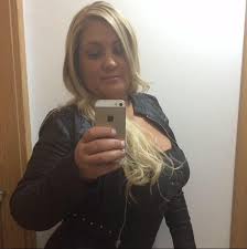 Check spelling or type a new query. Apos Polemica Com O Pai Andressa Urach Agradece Mae Por Apoio