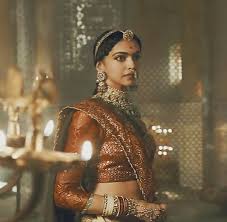 Bollywood Actress Deepika Padukone As Rani Padmavati Deepika Padukone Deepika Padukone Style Deepika Pic