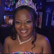 What pet insurance and puppy training options are recommended?