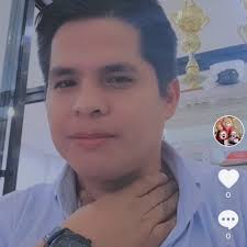 Jose Luis Ferrufino...