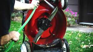 (let's go.) speak with flynn: Compact Storage Lawn Mower Toro Recycler With Smartstow Youtube