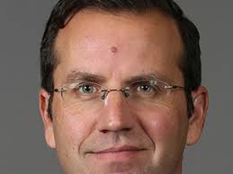 From defense attorney to judge: Stephen Toner digs in