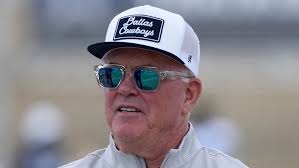 Micah Parsons Calls Jerry Jones the Best GM