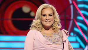 Teresa guilherme wiki/profile name/famous as teresa guilherme occupation tv show host born portugal country/nationality portugal birthday june 27, 1955 horoscope cancer age 64 years old other name teresa, guilherme teresa guilherme net worth, biography, age, height, body measurements, family, career, income, cars, lifestyles & many more details. Tvi Emite Comunicado Sobre O Big Brother A Revolucao