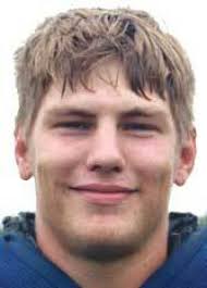 Football: RCW records 12 sacks in 14-7 win