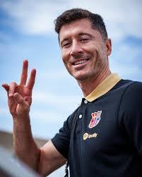 Calvin Ramos's Instagram, Twitter & Facebook