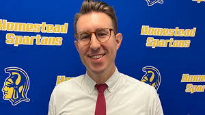 Two area teachers among three finalists for 2023 Indiana Teacher of the  Year