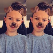 Courtney Neil's Instagram, Twitter & Facebook