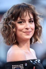 If you are looking something that is not too funky or over the top, then this may turn out to be the thing that you were seeking. 37 Shaggy Short Hairstyles Short Sassy Fun Haircuts