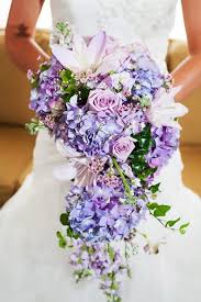 27 Stunning Cascading Bouquets For Every Type Of Wedding Flower Bouquet Wedding Wedding Flowers Hydrangea Hydrangeas Wedding