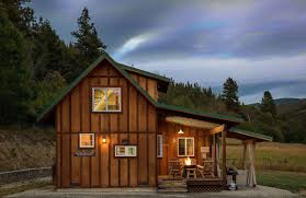 Washington is lucky to have plenty of incredible options in the woods, and along the luckily, we have all kinds of accommodations to choose from in washington. Charming Tiny Houses In Washington State For A Getaway Bobo And Chichi