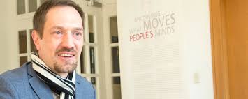 Islamische banken verstärken die desintegration von migranten und fördern eine islamische parallelwelt. Banken Unter Aufsicht Der Scharia