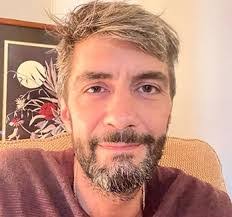 Daniel Richards's Instagram, Twitter & Facebook