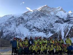 He lost all of his fingers during a climb on denali three decades ago. Without Fingers Onto Annapurna Expeditions Adventure Sports Dw Com