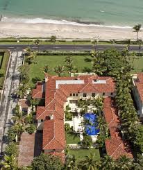 Pin On Homes Of The Rich And Famous