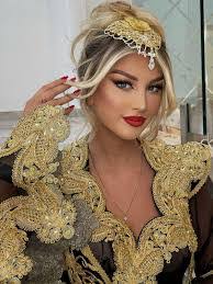 Antoneta Gjergji's Instagram, Twitter & Facebook