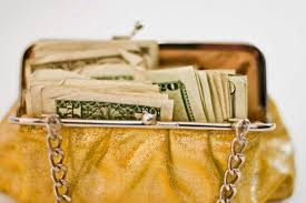 все лучшее что не купишь за деньги купить книгу Zagovor Na Koshelek Prezhde Chem Nachat Ispolzovat Novyj Koshelek Mozhno Provesti Neslozhnyj Ritual Dlya Privlecheniya Deneg S Utra V Koshele Camera Bag Bags Doma