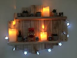 L'étagère murale bois massif, un rangement pratique et décoratif. Etagere Murale Bois Recycle Palettes Un Grand Marche