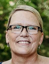 Kay Bowman's Instagram, Twitter & Facebook