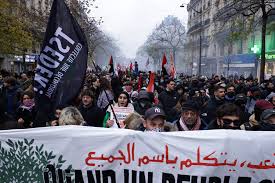 Rien n'est réglé» à Gaza : des milliers de personnes manifestent à Paris en  soutien aux Palestiniens – Libération