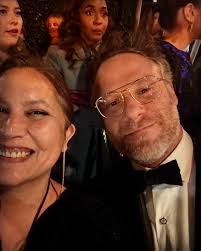 Mientras esperamos nuestra entrevista exclusiva a Daniel Brühl, les dejamos  la reseña de una de nuestras favoritas en la filmografía del actor. 𝐋𝐨𝐬  𝐄𝐝𝐮𝐤𝐚𝐝𝐨𝐫𝐞𝐬 (𝟐𝟎𝟎𝟒) Juventud, ideología y resistencia. Daniel  Brühl es